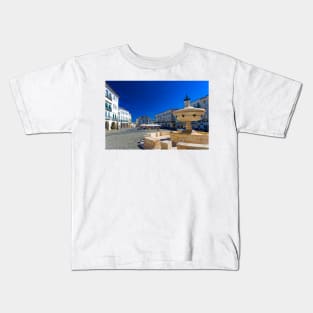 The Fountain on Giraldo Square, Evora Kids T-Shirt